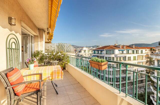 Winter Immobilier - Appartement - Nice - Fleurs Gambetta - Nice - 46d7f326fe19b267a8af8e79c907a268_94078d923e_1920