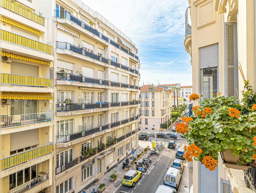 Winter Immobilier - Appartement - Nice - Fleurs Gambetta - Nice - b4795843a88cd17f0409efd533f22e41_5d8b97873c_1920