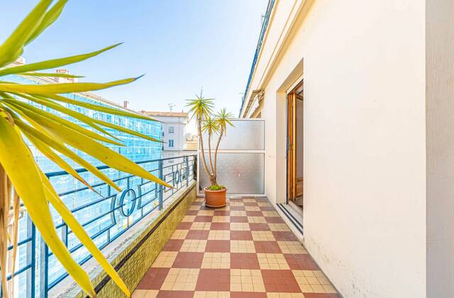 Winter Immobilier - Appartement - Nice - Fleurs Gambetta - Nice - e22f5d15b047871fcbabaf302131ec5b_bcdc1ddfc1_1920