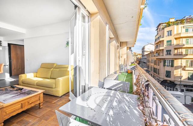Winter Immobilier - Appartement - Nice - Fleurs Gambetta - Nice - ae7b2ef0a33674b37cb1aa6370a83f26_eae9475cab_1920