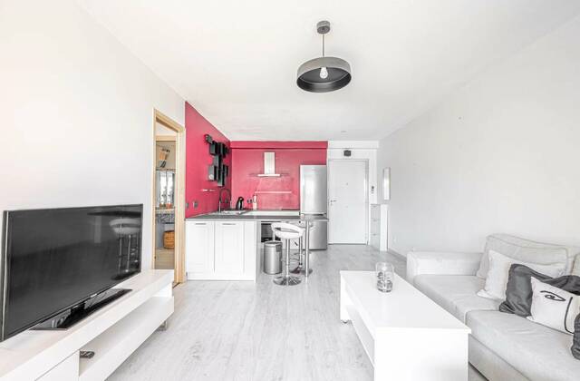 Winter Immobilier - Appartement - Saint-Laurent-du-Var - 99a704aa6c8e0aa5ffc42981bb2b86c7_193643a90b_1920