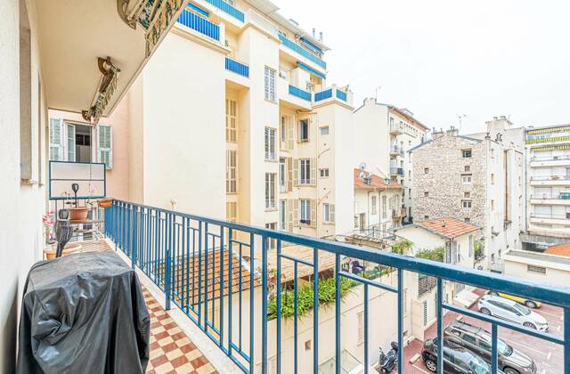 Winter Immobilier - Appartement - Nice - Fleurs Gambetta - Nice - 57b1ee5fcdf1a189d3b169d76c43a121_9f5dd5988e_1920