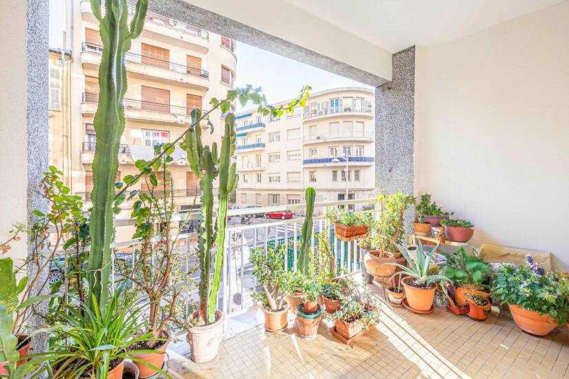 Winter Immobilier - Appartement - Nice - Fleurs Gambetta - Nice - 5dc96004adaeb01ac5720a2564511a9e_1712f30a5b_1920
