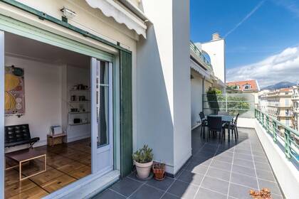 Winter Immobilier - квартира - Nice - Fleurs Gambetta - Nice - d705fc1c7abb9ed880bfe785563abfa4_02f579a00b_1919