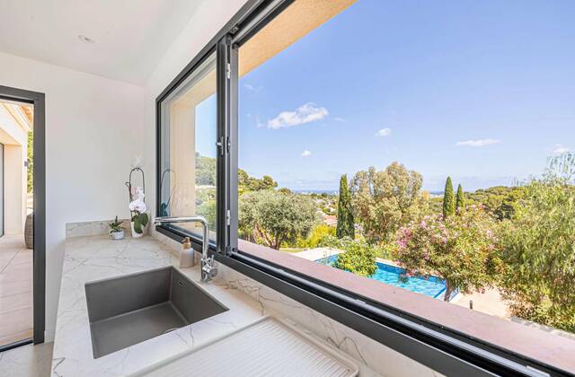 Winter Immobilier - Maison - Golfe-Juan - 8f42e7216ac8c74e5110d70530d16c50_2b14e930e1_1920