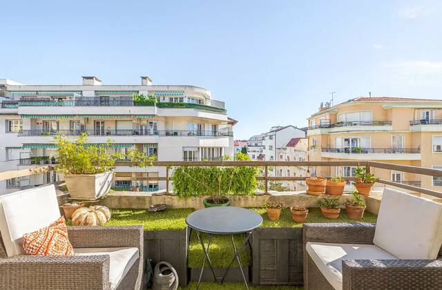 Winter Immobilier - Appartement - Nice - Fleurs Gambetta - Nice - 640361a8d15910c9fc443b2a6287dee5_b26444985b_1536