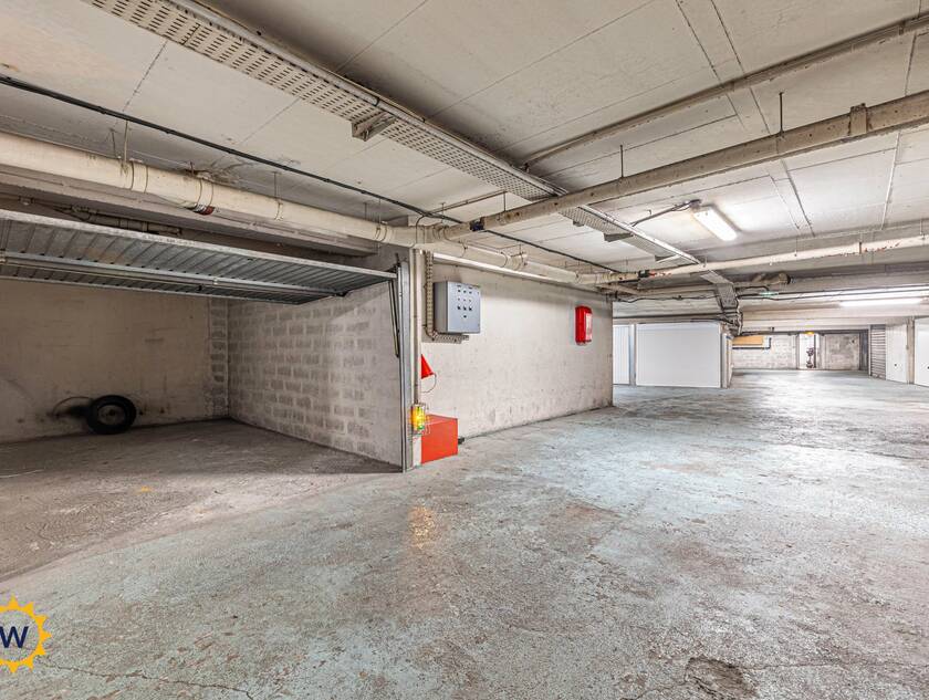 Winter Immobilier - Garage parking - Nice - Fleurs Gambetta - Nice - bd19d0dd2dc5888a69d5a7b2fc7e69ea_8e01640e4b_4096