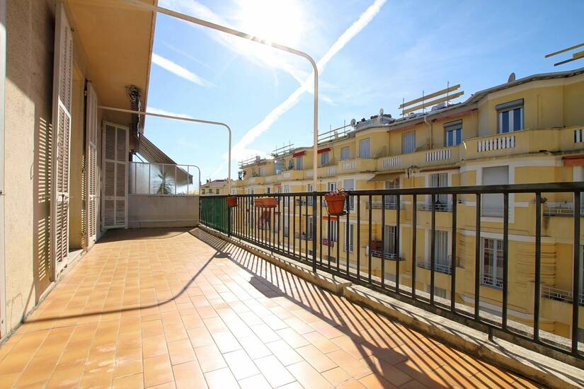 Winter Immobilier - Appartement - Nice - Fleurs Gambetta - Nice - 301bb9d631cad2f405fb8aeabff49173_5bac1f8387_1920