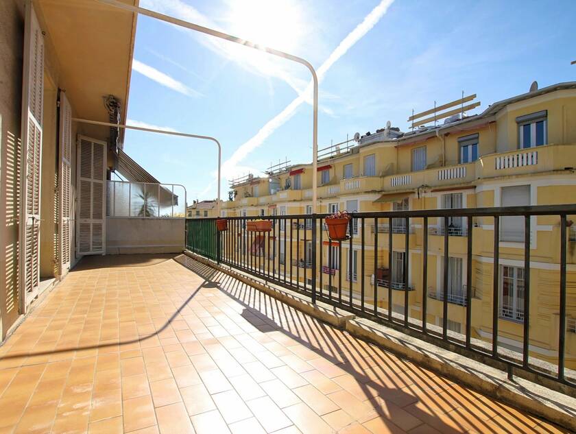 Winter Immobilier - Appartement - Nice - Fleurs Gambetta - Nice - 301bb9d631cad2f405fb8aeabff49173_5bac1f8387_1920