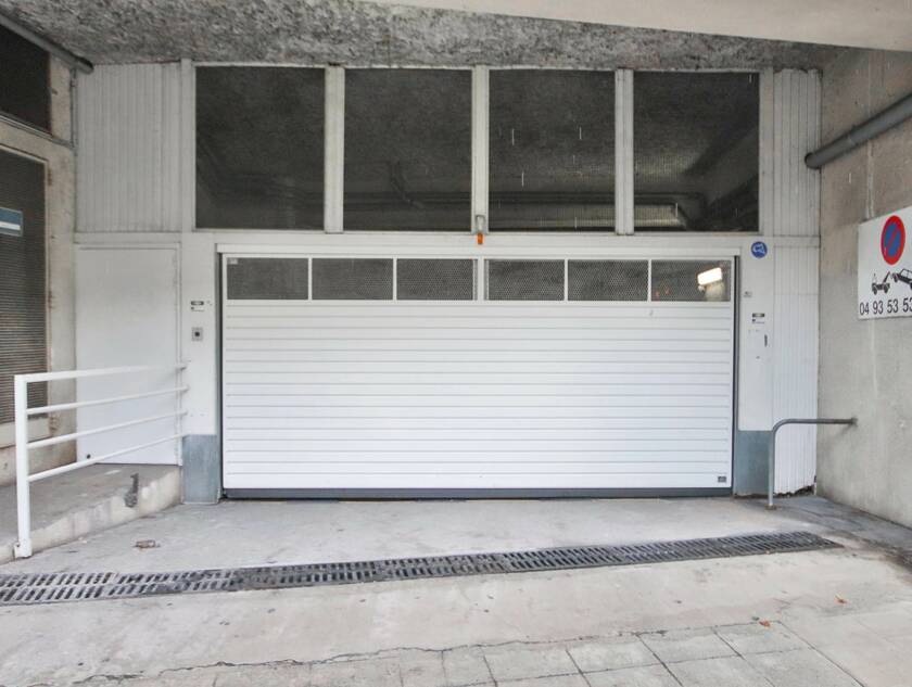 Winter Immobilier - Garage / Parking - Nice - Fleurs Gambetta - Nice - 7c65524604b4c08284a10c9d9dfc5c29_18f45cd8cb_1920