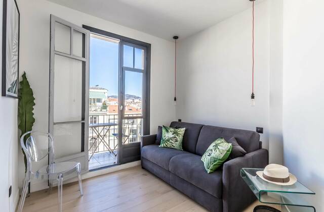 Winter Immobilier - Appartement - Nice - Fleurs Gambetta - Nice - 59431fa1bc397e0cb1c3d3f5d6a3a455_3572d66977_1920