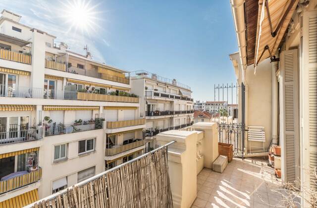 Winter Immobilier - Appartement - Nice - Fleurs Gambetta - Nice - 1737dca28c72c6a7ab1f96c5e0e91480_498e3f466b_1920