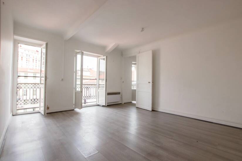 Winter Immobilier - Appartement - Nice - Carabacel / Hotel des Postes - Nice - 2fc52606ed9d43e2a3ec263c36dd90f9_9649eeebcb_1920