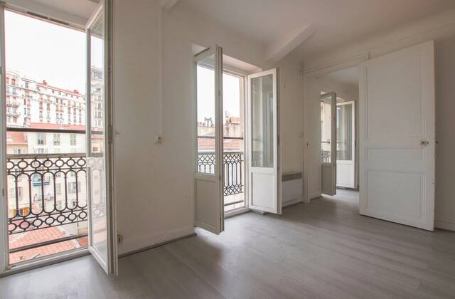 Winter Immobilier - Appartement - Nice - Carabacel / Hotel des Postes - Nice - 1aa3ffde496d9700f5610b8d8df415b5_ec72b22007_1920