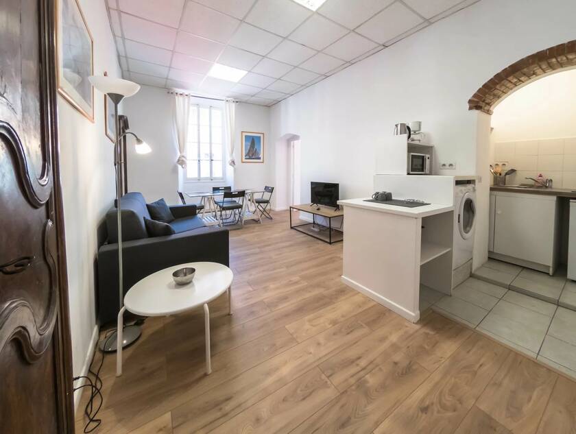 Winter Immobilier - Appartement - Vieux Nice - Nice - 0be6fc9801050cc983195c7fd149bd1e_6c6851ac71_1920