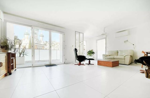 Winter Immobilier - Appartement - Nice - Estienne d’Orves / Parc Imperial / Pessicart - Nice - 2cdc44bd8613988b77b13730c5bf91cc_a9d73dd186_1919