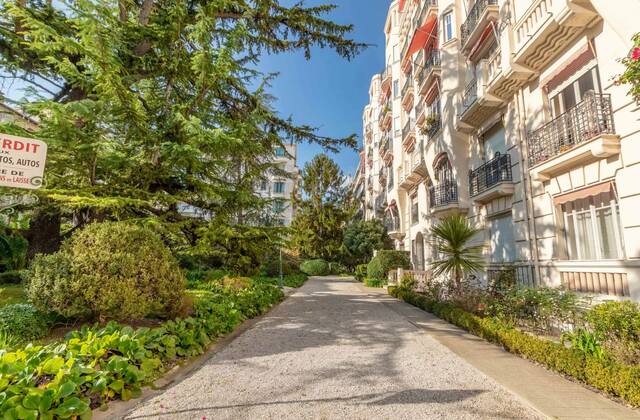 Winter Immobilier - Appartement - Nice - Fleurs Gambetta - Nice - edab388b2b2cd8b4290a3ddeccc913eb_dfd41100cd_1920