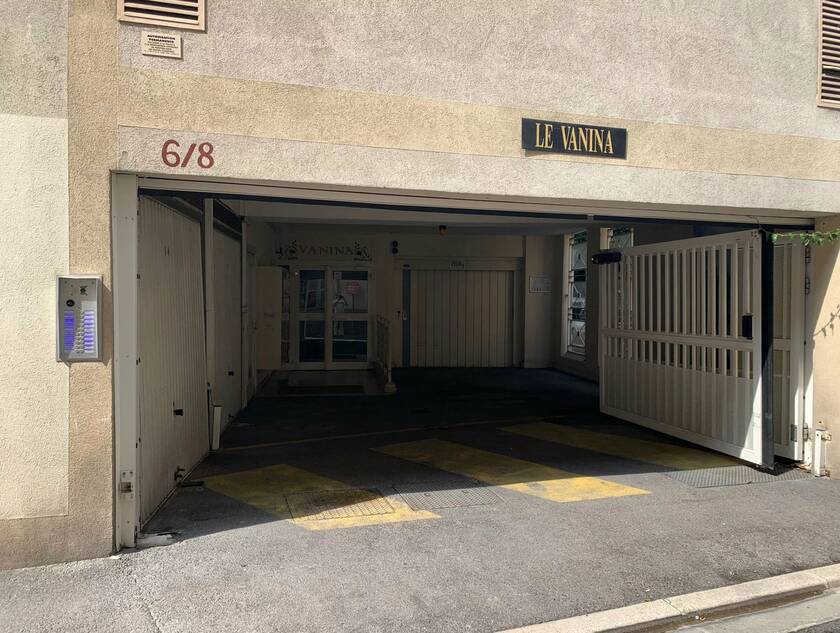 Winter Immobilier - Garage parking - Nice - Fleurs Gambetta - Nice - bace4c7961b69711501ec5eca1c0eeba_eb4c37208c_1920
