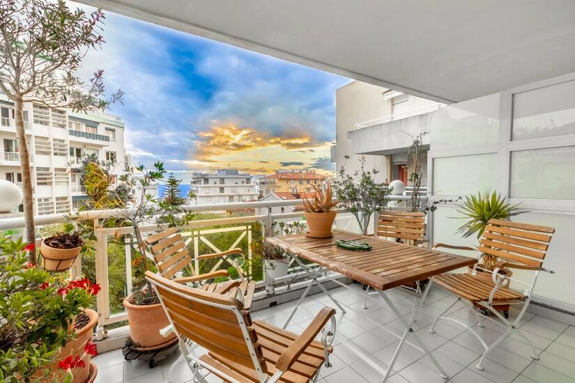 Winter Immobilier - Appartement - Nice - Port - Nice - 1e78c8197e13b11cb34559f3a3f2b2ed_3c191f468c_1920
