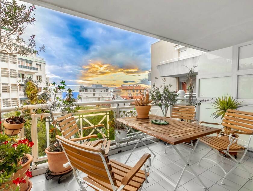 Winter Immobilier - Appartement - Nice - Port - Nice - 1e78c8197e13b11cb34559f3a3f2b2ed_3c191f468c_1920