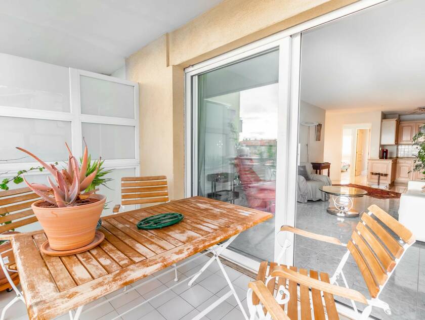 Winter Immobilier - Appartement - Nice - Port - Nice - 8233f1c3e56af47372f7fa9ed61b9e78_269e5dbc56_1920
