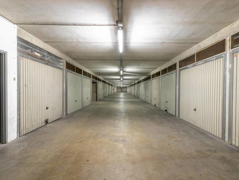 Winter Immobilier - Garage / Parking - Nice - Estienne d’Orves / Parc Imperial / Pessicart - Nice - 1eb02aa9b2b2a3c6e96343ef653e6e2b_b26f331750_1920