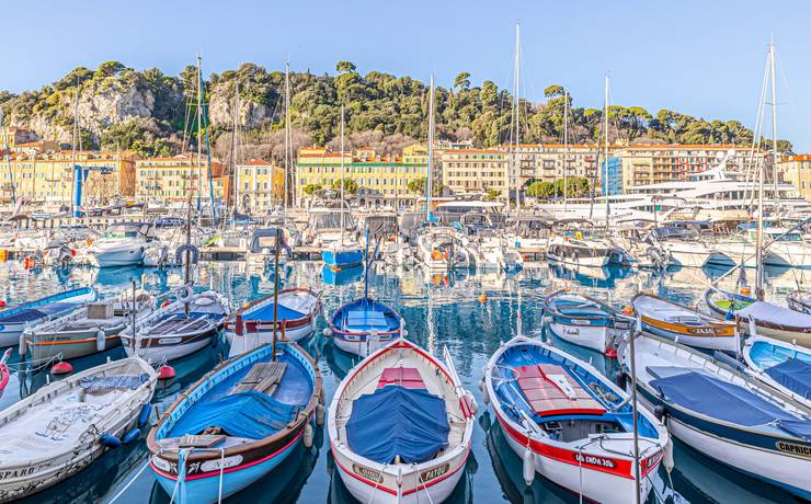 Vue du port depuis château